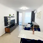 דירה Sunshine Rose - Sea View, Neubau, Luxus סבטי ולאס