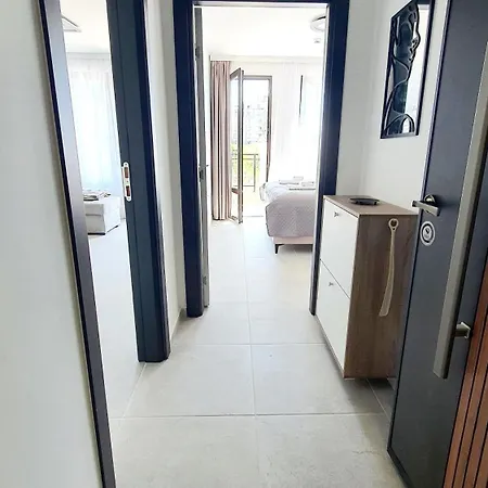 Sunshine Rose - Sea View, Neubau, Luxus Апартаменты